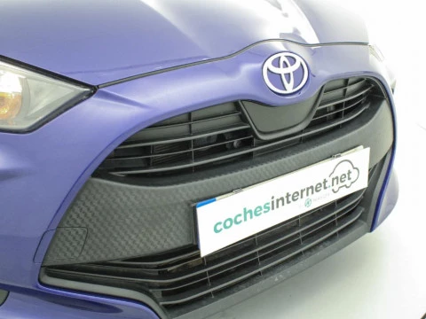 Toyota Yaris YA Yaris - MC24