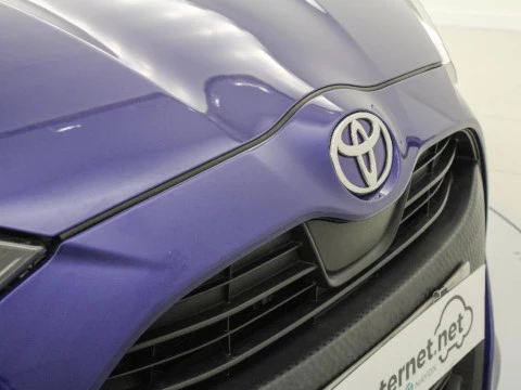 Toyota Yaris YA Yaris - MC24