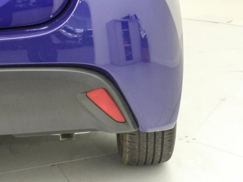 Toyota Yaris YA Yaris - MC24