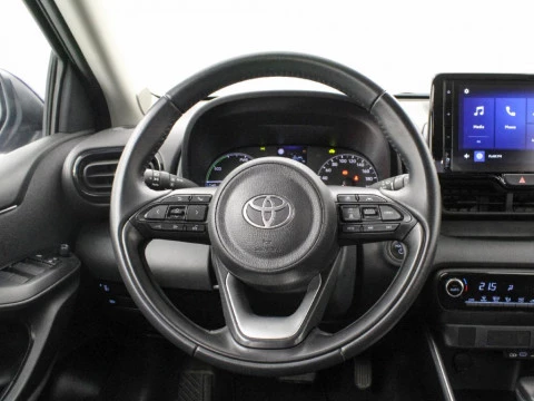 Toyota Yaris YA Yaris - MC24