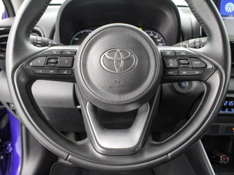 Toyota Yaris YA Yaris - MC24