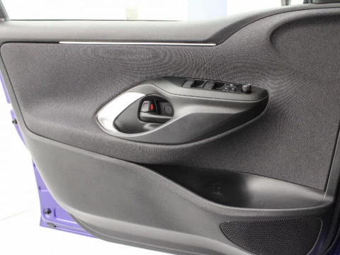 Toyota Yaris YA Yaris - MC24