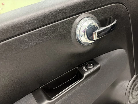 Fiat 500 1.0 Hybrid Dolcevita 51 kW (70 CV)