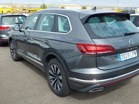 Volkswagen Touareg eHybrid Eleg 3.0 V6 TSI 280kW Tip 4M