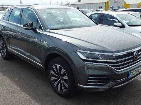 Volkswagen Touareg eHybrid Eleg 3.0 V6 TSI 280kW Tip 4M