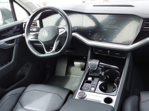 Volkswagen Touareg eHybrid Eleg 3.0 V6 TSI 280kW Tip 4M