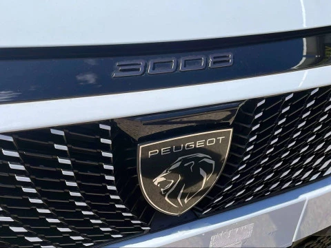Peugeot 3008 Hybrid 1.2 100KW Allure eDCS6
