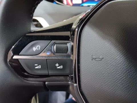 Peugeot 3008 1.2 PURETECH 96KW S&S ALLURE PACK 5P