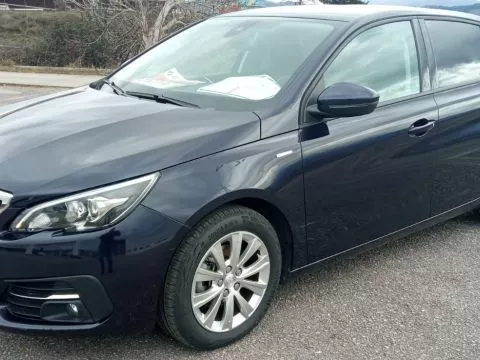 Peugeot 308 5p Style 1.5 BlueHDi 96KW (130CV) Peugeot 308 5p Style 1.5 BlueHDi 96KW (130CV)