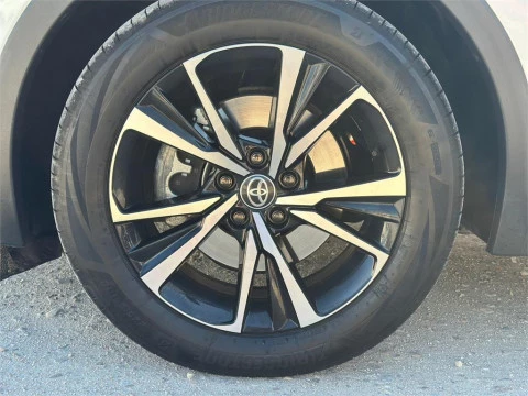 Toyota C-HR C-HR 220PH Advance