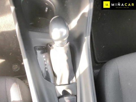 Toyota C-HR 1.8 125H Active 90 kW (122 CV)