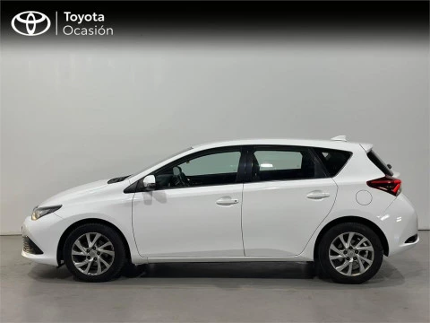 Toyota Auris hybrid 140H Active