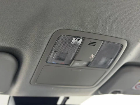 Toyota Auris hybrid 140H Active