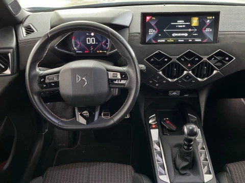 DS 3 Crossback PureTech 73 kW Manual PERFORMANCE LINE