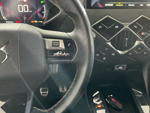 DS 3 Crossback PureTech 73 kW Manual PERFORMANCE LINE