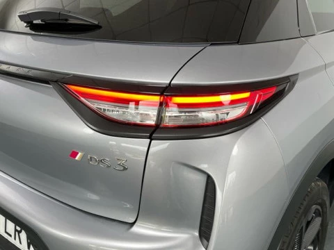 DS 3 Crossback PureTech 73 kW Manual PERFORMANCE LINE