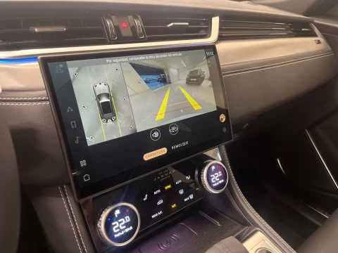 Jaguar F-Pace 2.0D I4 204PS AWD Auto MHEV R-Dynamic SE