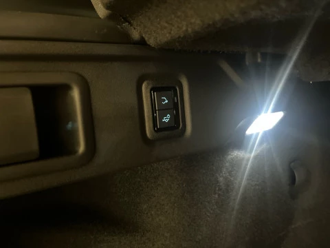 Jaguar F-Pace 2.0D I4 204PS AWD Auto MHEV R-Dynamic SE