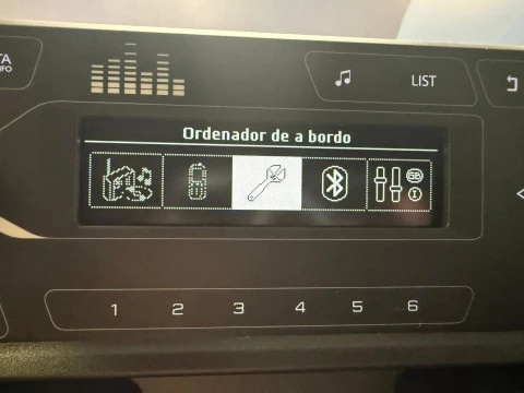 Peugeot Partner Pro Standard 600kg BlueHDi 73kW