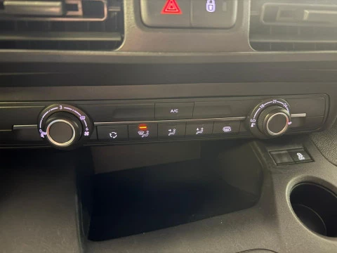 Peugeot Partner Pro Standard 600kg BlueHDi 73kW