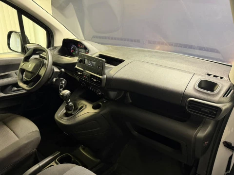 Peugeot Partner Pro Standard 600kg BlueHDi 73kW