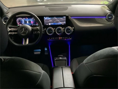 Mercedes-Benz GLA 200 D