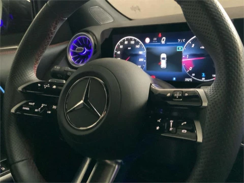 Mercedes-Benz GLA 200 D