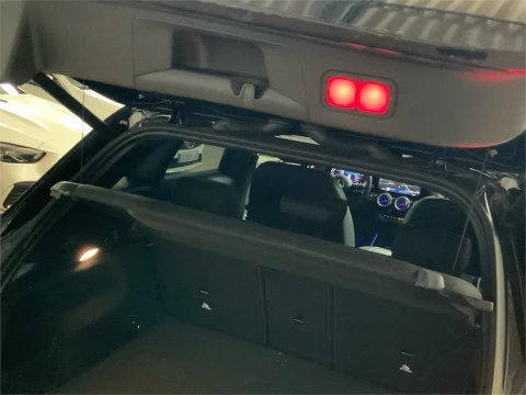 Mercedes-Benz GLA 200 D