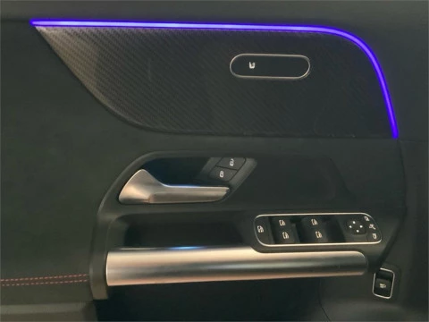 Mercedes-Benz GLA 200 D