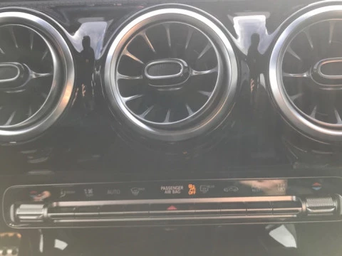 Mercedes-Benz Clase A  250 e MG Line (EURO 6e)