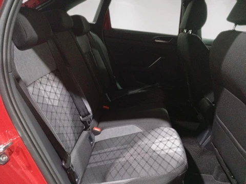 Volkswagen Taigo R-Line 1.0 TSI 85 kW (116 CV) DSG