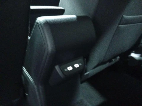 Volkswagen Taigo R-Line 1.0 TSI 85 kW (116 CV) DSG