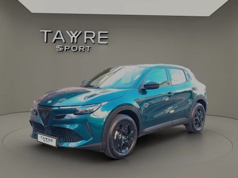 Alfa Romeo Junior Ibrida 100kW (136CV)