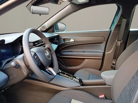 Alfa Romeo Junior Ibrida 100kW (136CV)