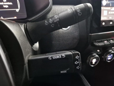 Renault Clio techno Eco-G 100cv (74kW)