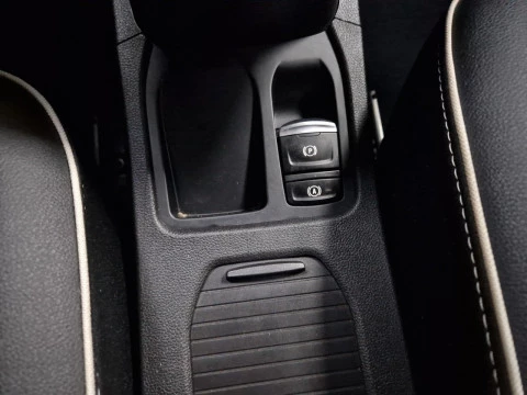 Renault Clio techno Eco-G 100cv (74kW)