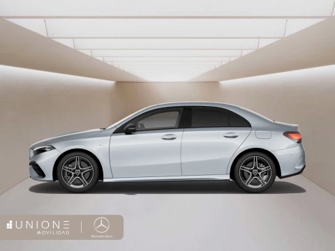 Mercedes-Benz Clase A  250 e Berlina con tecnología híbrida