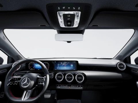 Mercedes-Benz Clase A  250 e Berlina con tecnología híbrida
