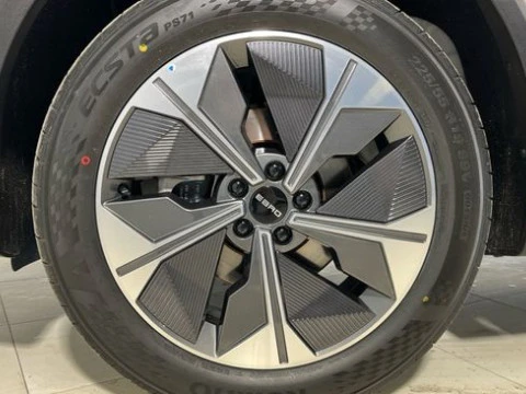 EBRO S700 1.6 TGDI Luxury 7 DCT