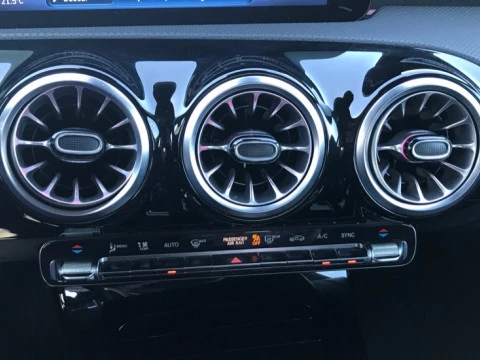 Mercedes-Benz Clase A  180 Compacto