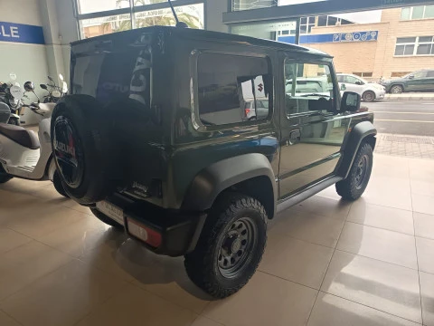 Suzuki Jimny 1.5 L PRO