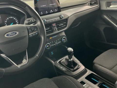 Ford Focus 1.0 Ecoboost MHEV 114kW Active