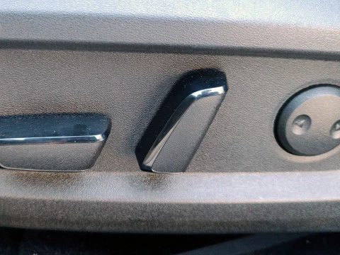 Nissan X-Trail 1.5 HEV E-4ORCE 213 TEKNA 5P