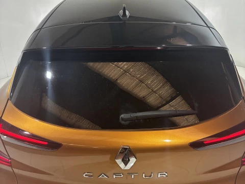 Renault Captur E-TECH ZEN HIBRIDO ENCHUFABLE