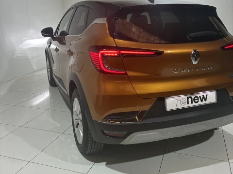 Renault Captur E-TECH ZEN HIBRIDO ENCHUFABLE