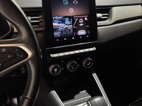 Renault Captur E-TECH ZEN HIBRIDO ENCHUFABLE