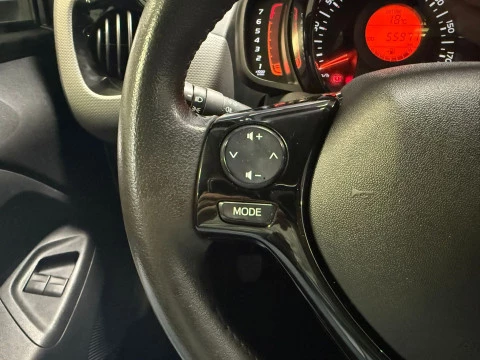 Peugeot 108 Active VTi 52kW (72CV)