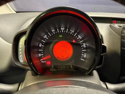 Peugeot 108 Active VTi 52kW (72CV)