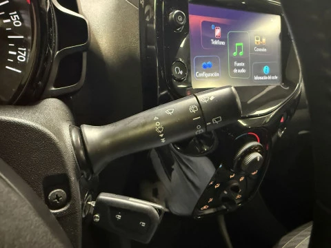 Peugeot 108 Active VTi 52kW (72CV)