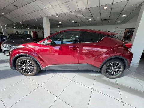 Toyota C-HR Hybrid Advance
